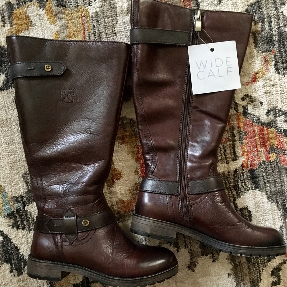 New Naturalizer Women’s Tanita Boot Wide Calf 4.5M